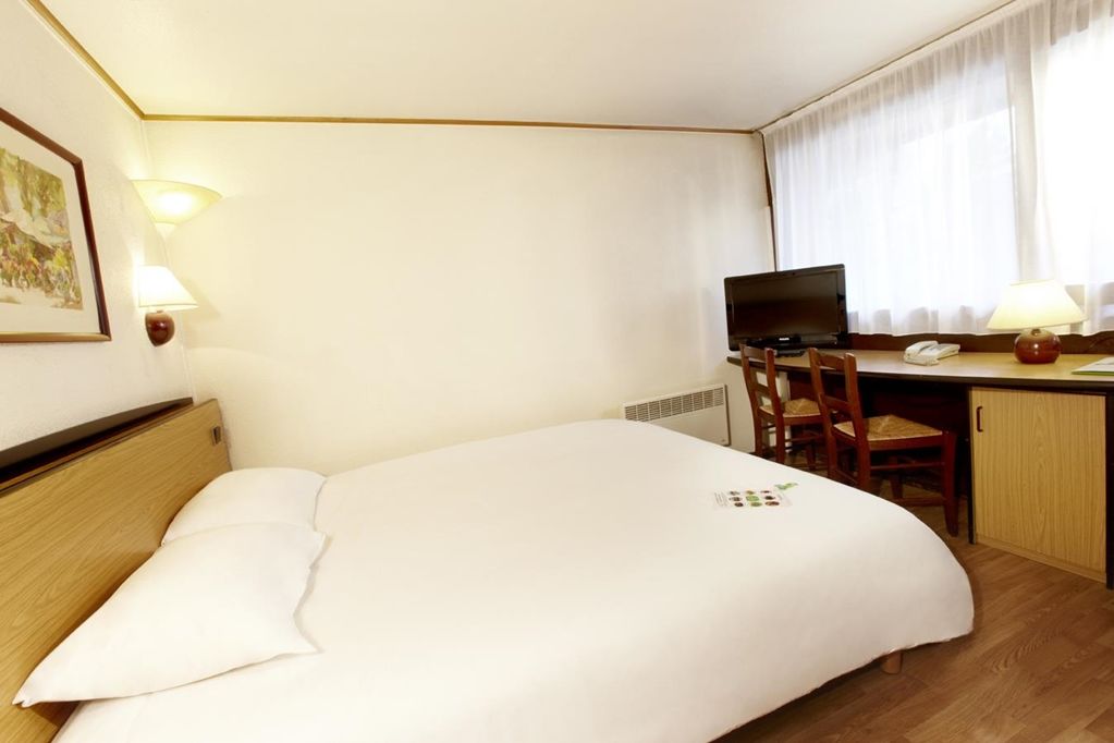 Campanile Clermont-Ferrand ~ Thiers Hotell Rom bilde